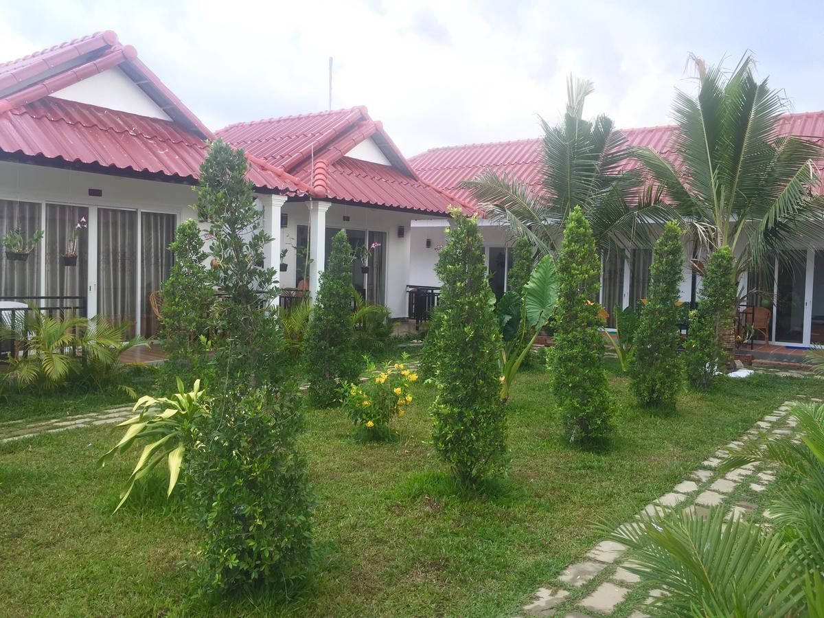 White Boutique Hotel And Residences Sihanoukville Ngoại thất bức ảnh