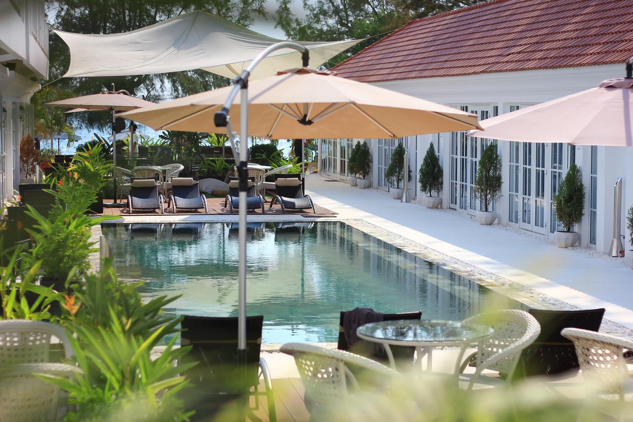 White Boutique Hotel And Residences Sihanoukville Ngoại thất bức ảnh