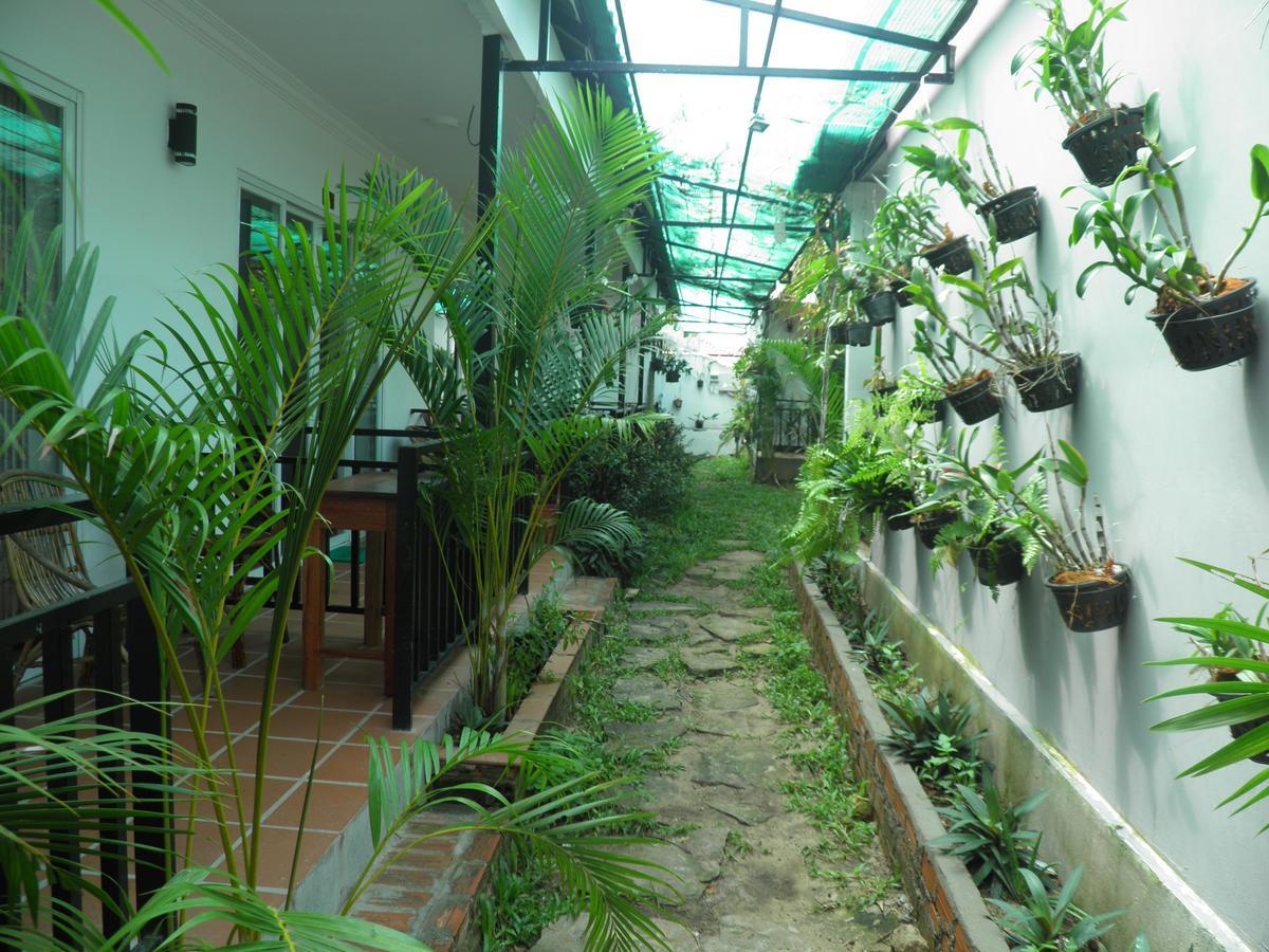 White Boutique Hotel And Residences Sihanoukville Ngoại thất bức ảnh