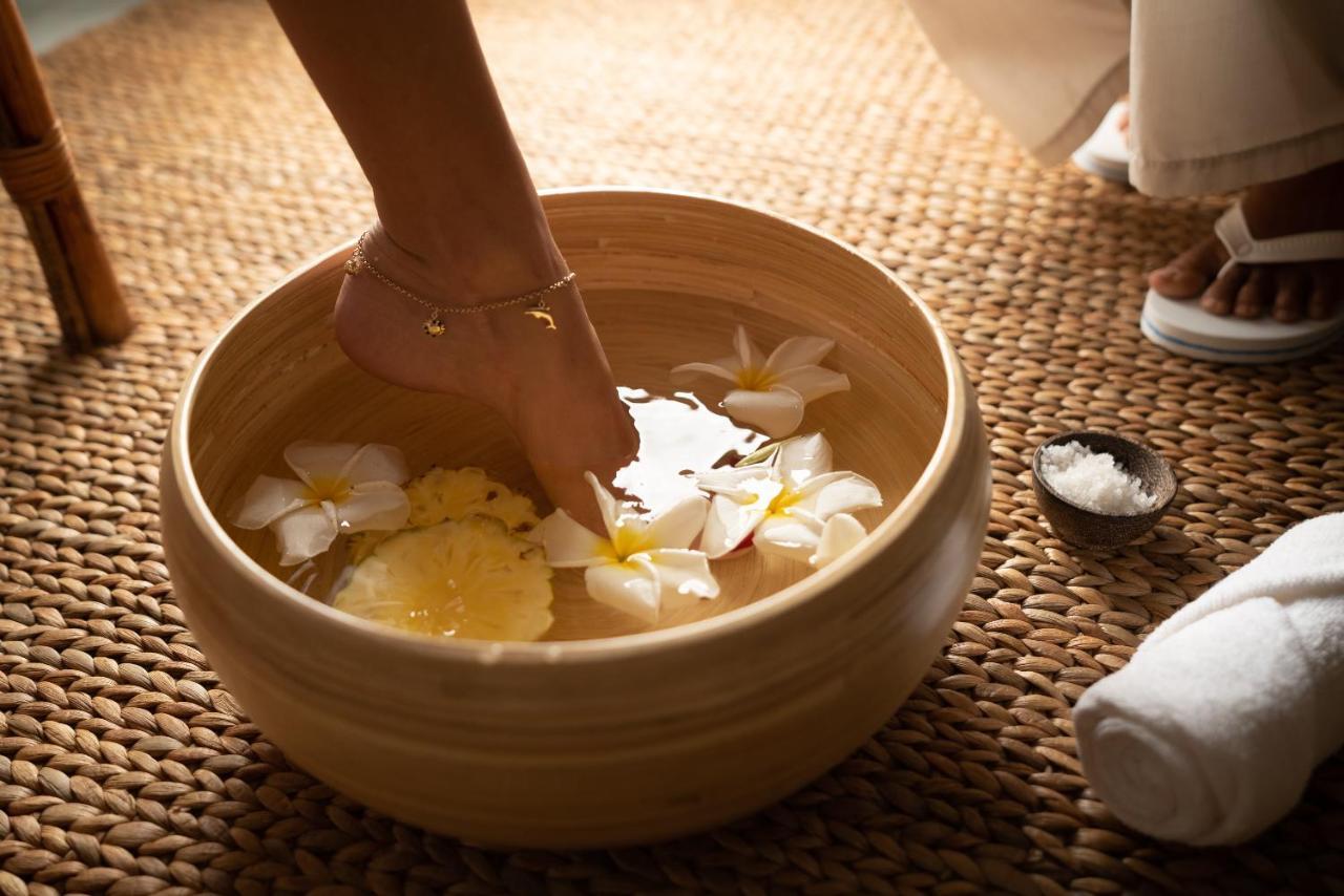 White Boutique Hotel And Residences Sihanoukville Ngoại thất bức ảnh